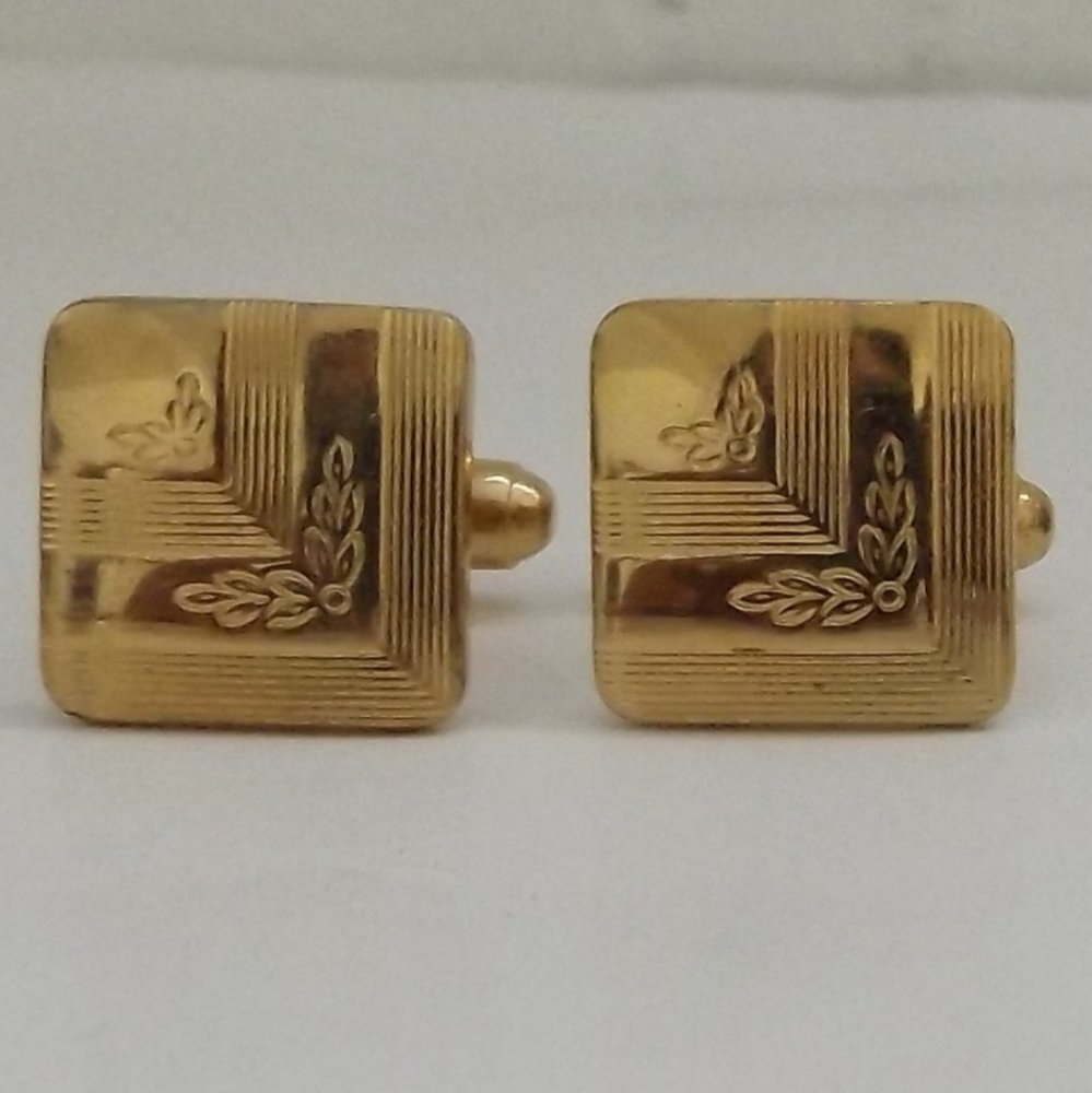 Vintage Anson Floral Engraved Geometric Square Gold Tone Cufflinks